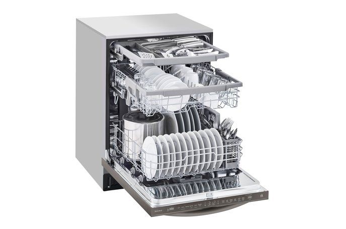 4 Reasons You Need an LG Dishwasher in Your Home